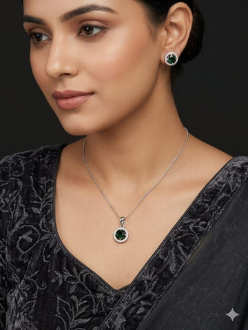 Emerald Halo Pendant Necklace & Stud Earrings Set – Elegant Green Crystal Jewelry for Women