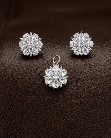 Elegant Crystal Flower Pendant & Stud Earrings Jewelry Set for Women
